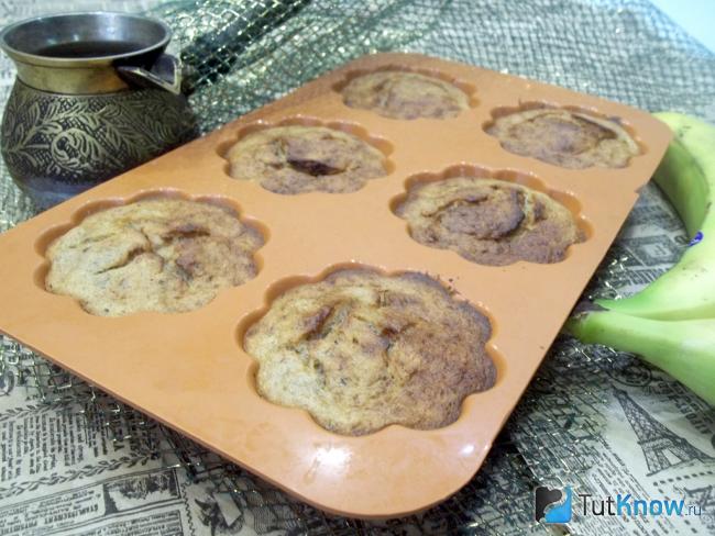 Готовые банановые кексы без яиц с манкой и овсянкой
