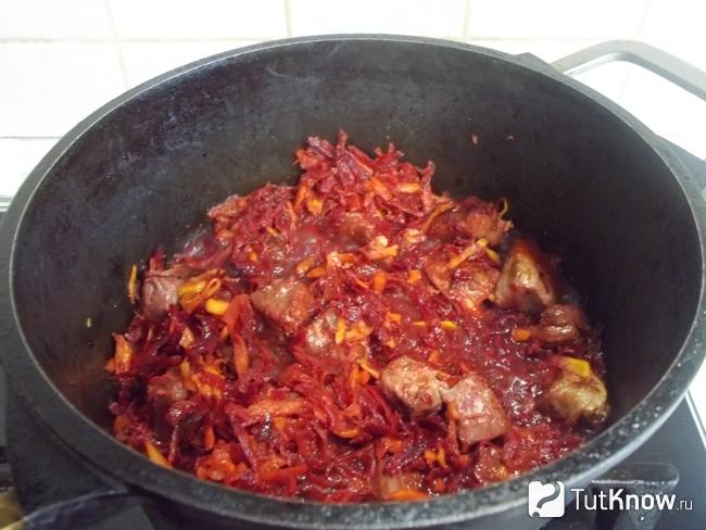 Продукты жарятся