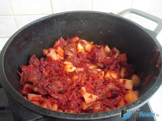 Продукты жарятся