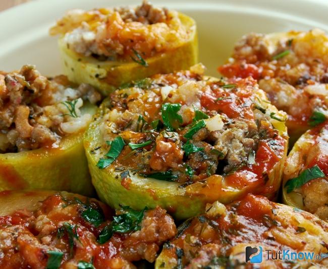 Фаршированные кабачки
