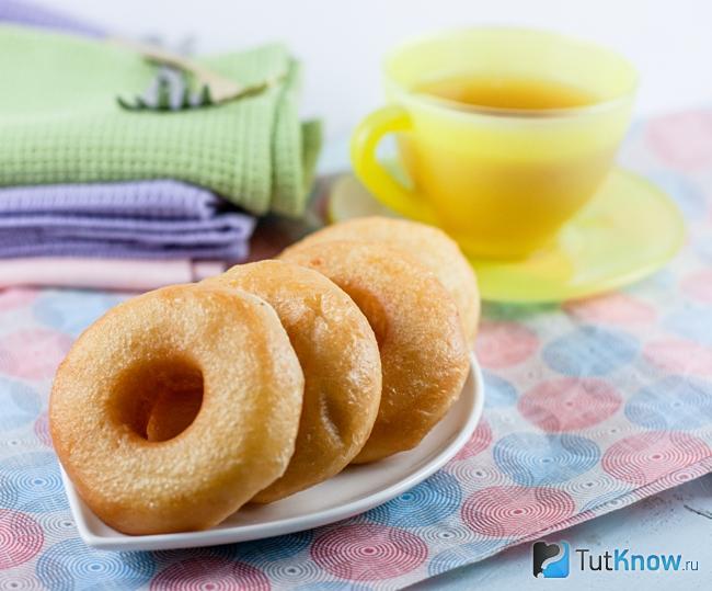Классические пончики из дрожжевого теста