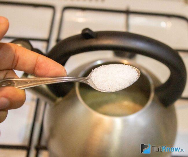 Как очистить чайник лимонной кислотой