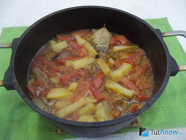 Продукты тушатся 30 минут
