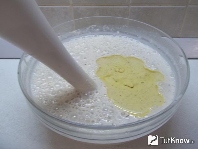 К продуктам влито растительное масло