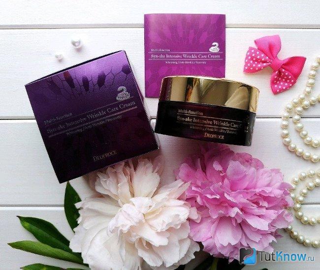 Корейский крем Deoproce Synake Intensive Wrinkle Care Cream