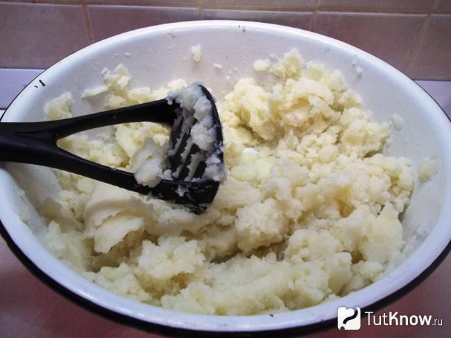 Картофель измельчен в пюре