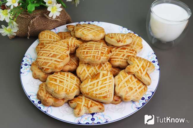 Простой рецепт молочного печенья Коржики