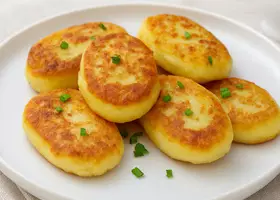Картофельные зразы с яйцом и зелёным луком