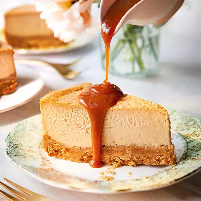 Мисо-карамель и кофейный чизкейк
