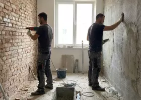 Усиление слабых стен перед отделкой квартиры