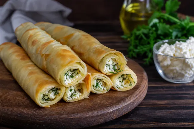 Сигара бёреги с сыром и зеленью