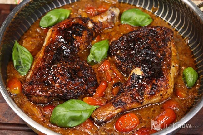 Куриные окорочка по-итальянски с черри и песто