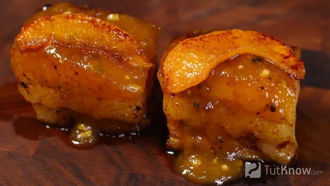 Готовая свинина с карамелизированными персиками - вкусно как в ресторане